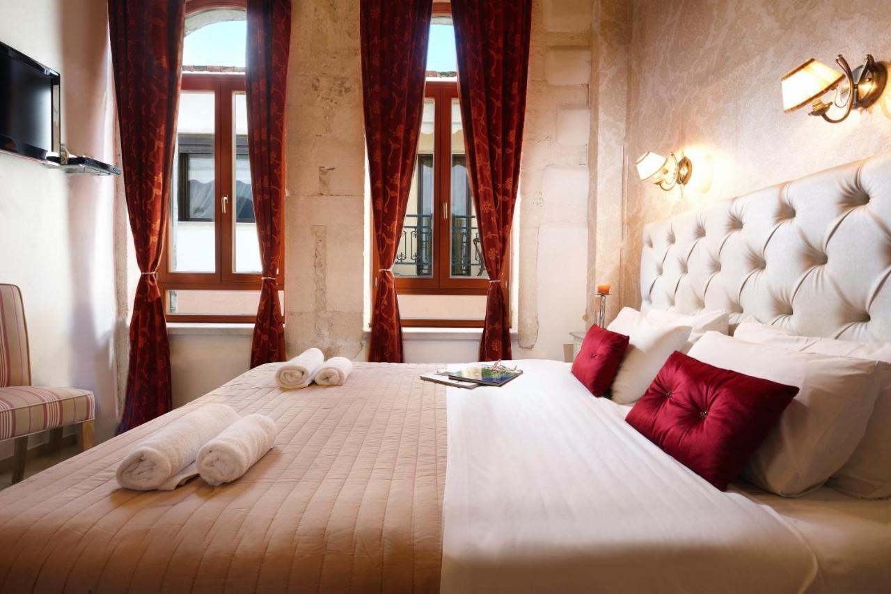 Archontiko Old Town Suites Rethymno Exterior foto